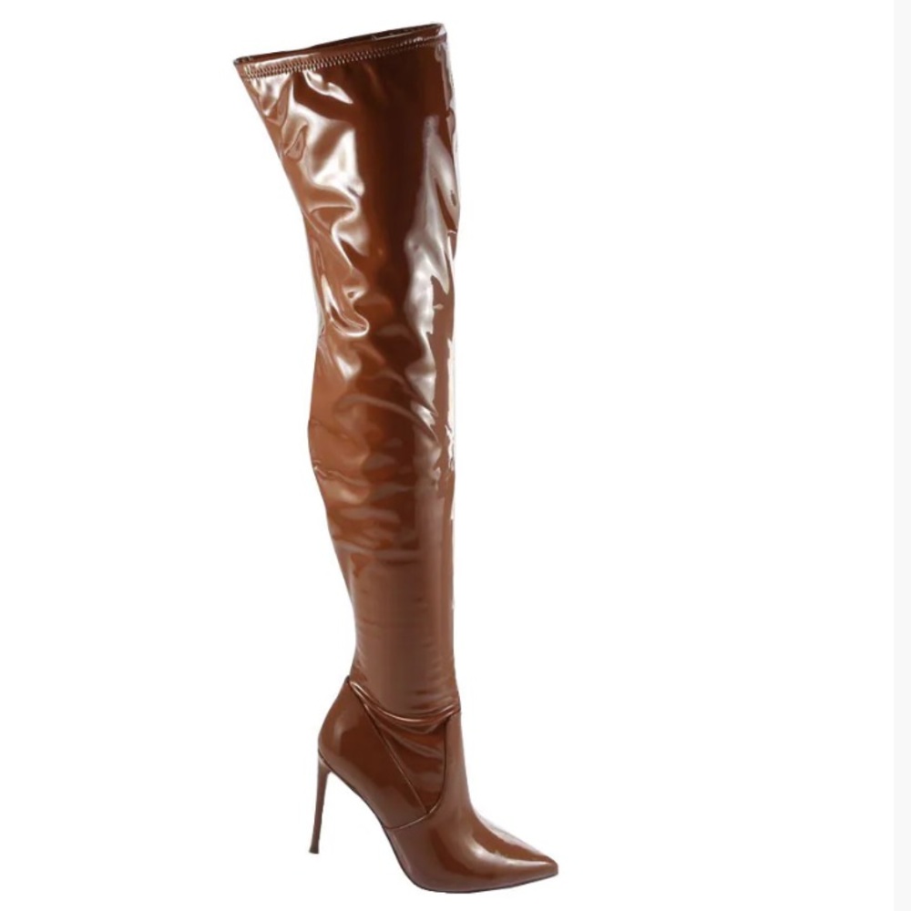 STEVE MADDEN NWT - “Viktory” over-the-knee boot in cognac, size 10.